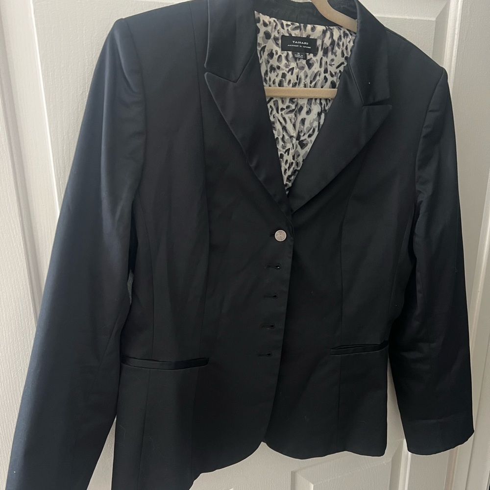 Tahari Black Blazer